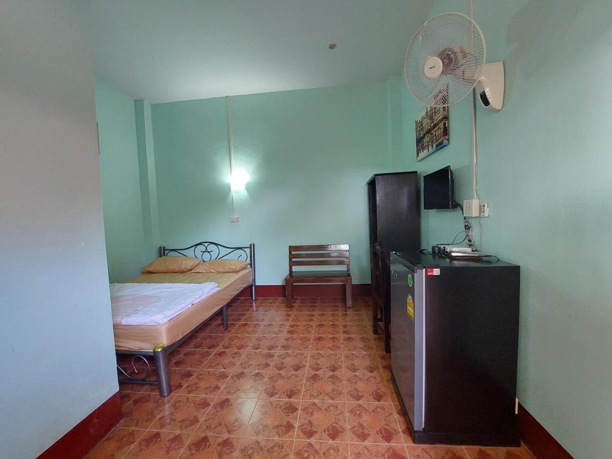 Jaisabai Homestay Mae Ai Exterior photo