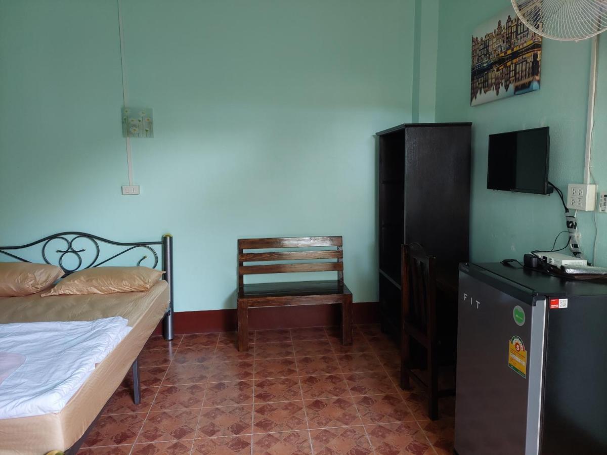 Jaisabai Homestay Mae Ai Exterior photo